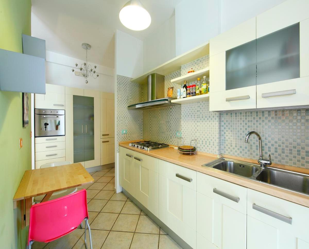Modi Apartment Rom Exteriör bild