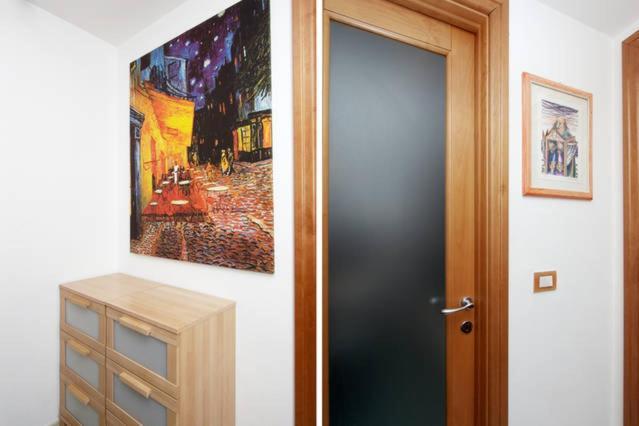 Modi Apartment Rom Exteriör bild